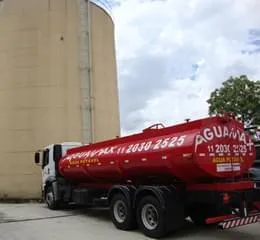 Caminhões Pipa para Transporte de Água 