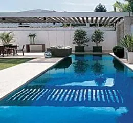 Bordas de Piscina
