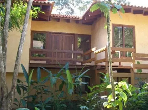 Esquadrias em Madeira