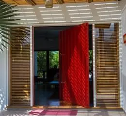 Esquadrias em Madeira