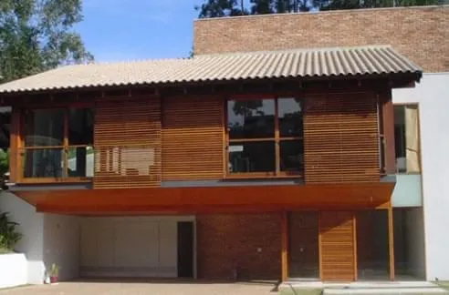 Painéis Ripados em Madeira