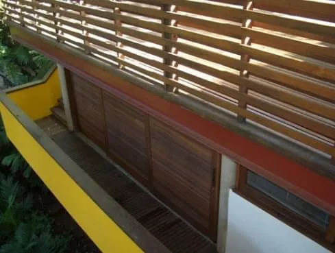 Painéis Ripados em Madeira