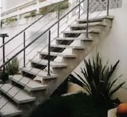 Escada Viga Central - Jacaré