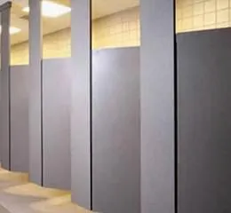 Corian® para Divisórias Sanitárias