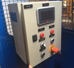 Tem capacidade para cargas com até 2000 kg