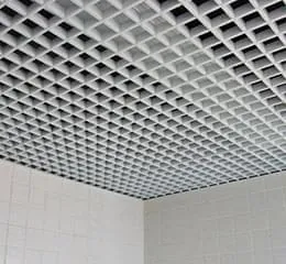 Forro Metálico Colmeia B10