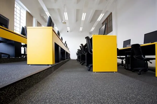 Piso Impact Roll Alta Performance – Corporativo