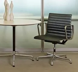 Eames Aluminium