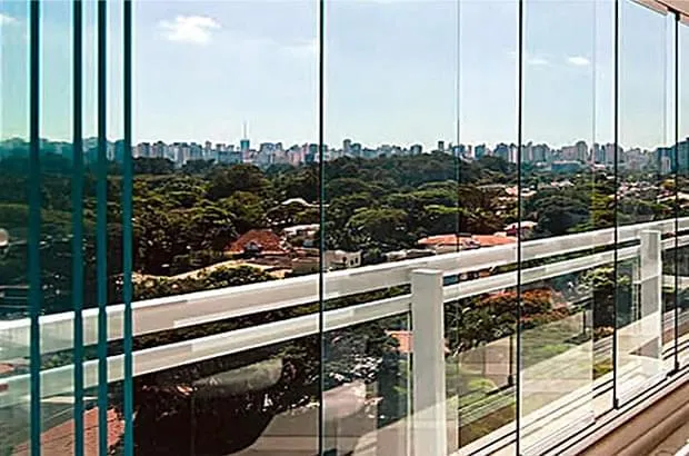 Projeto de Envidraçamento de Ambientes