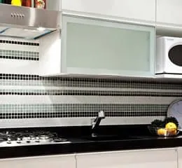 Em 33 cores diferentes para produzir combinações com efeito único