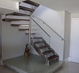 Escadas – Aço Inox