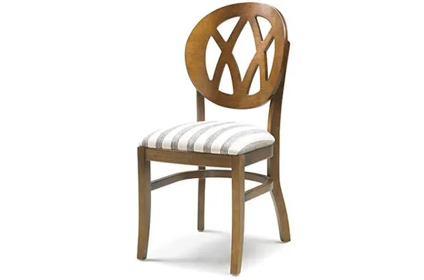 Cadeira Turim Encosto Vazado