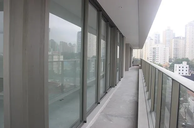 Guarda-corpo Neograd