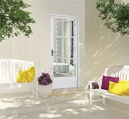 Porta Social de Abrir com Postigo Grade Elo Aço – Branco 