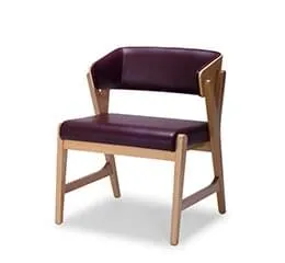 Poltrona Gloria Encosto Estofado