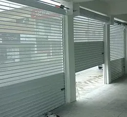 Porta de Aço Tipo "Meia Cana Mista"