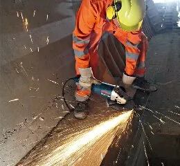 Esmerilhadeira Bosch GWS 24-180 LVI 