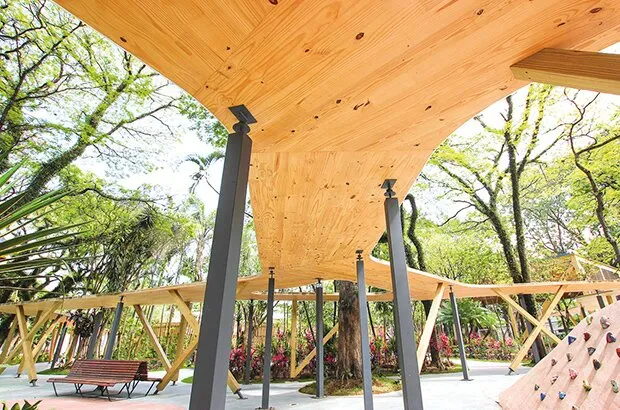 Cross Laminated Timber (CLT)