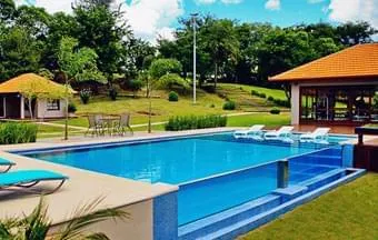 Aquavision®: alta tecnologia para piscinas transparentes