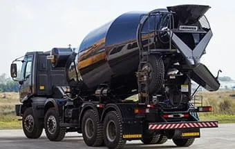 Transportar concreto requer atenção e equipamentos adequados