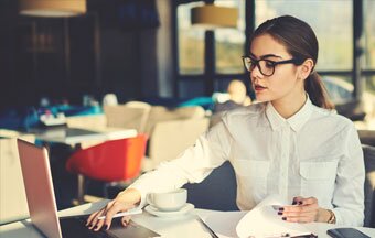 O que faz um analista de incorporação?