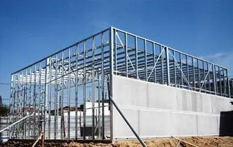 Sistema steel frame viabiliza estande de vendas em obra rápida e bem acabada