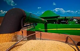 Tratores e colheitadeiras tornam-se mais tecnológicos. Saiba especificar