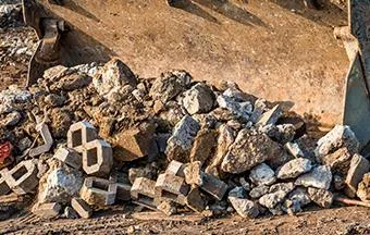 Descarte de resíduos perigosos deve ser feito por profissional habilitado