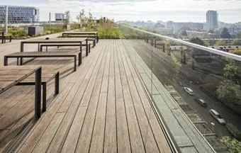 Guarda-corpos de vidro da Q-railing são totalmente modulares