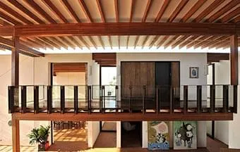 Madeira laminada colada vence grandes vãos e permite estruturas curvas