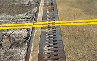 Juntas de dilatação ajudam a evitar fadiga estrutural de pontes e viadutos