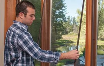 Tela mosquiteiro garante proteção total contra insetos