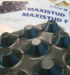 Membranas extrudadas de alta volumetria garantem perfeita vedação e drenagem