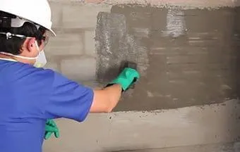 Impermeabilização de paredes enterradas garante vida longa às edificações