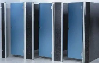 Divisórias Sanitárias Pertech: personalização, resistência e flexibilidade