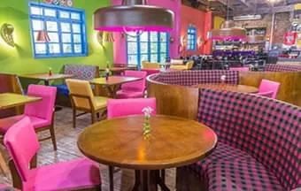 Franco & Bachot: mobiliário para ambientes comerciais