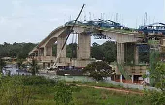 Ponte no Amapá combina execução em balanços sucessivos e pré-moldados