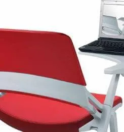 Cadeira 100% reciclável proporciona mobilidade exclusiva