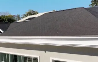 Telhas Shingle garantem design italiano aos projetos