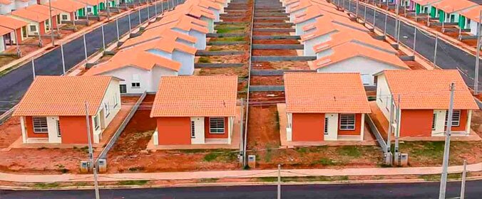 imagem do governo de são paulo em que aparecem varias casas construidas, uma ao lado da outra, que pertencem ao programa casa verde e amarela 