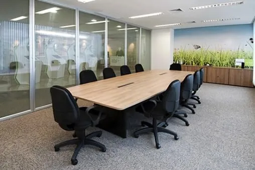 Divisórias solucionam desafios de projeto e execução