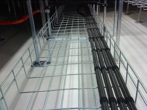 Eletrocalhas e leitos conferem rápida instalação e reduzem cronograma de obra