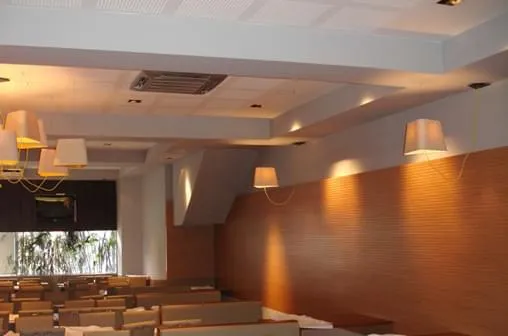 Em menos de um mês, serviços da ISAR resolvem acústica de restaurante