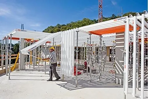 Sistema de formas para lajes com sequência de montagem pré-definida