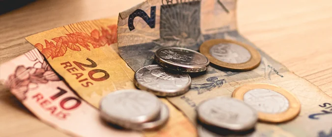 foto de cédulas de real brasileiro