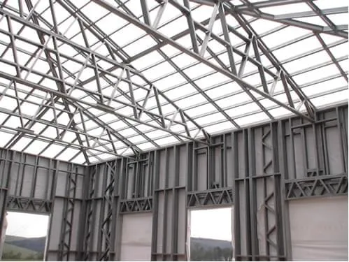 Cobertura em aço oferece praticidade e funcionalidade