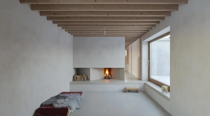 Atrium House - Abrigo minimalista<BR>
