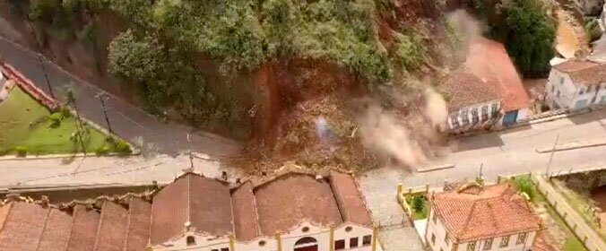 Morro de Ouro Preto que desmoronou