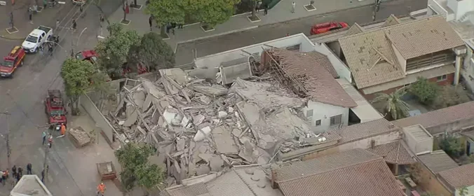 foto aérea do desabamento do prédio em BH