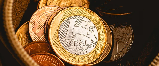 foto de moedas de 1 real      